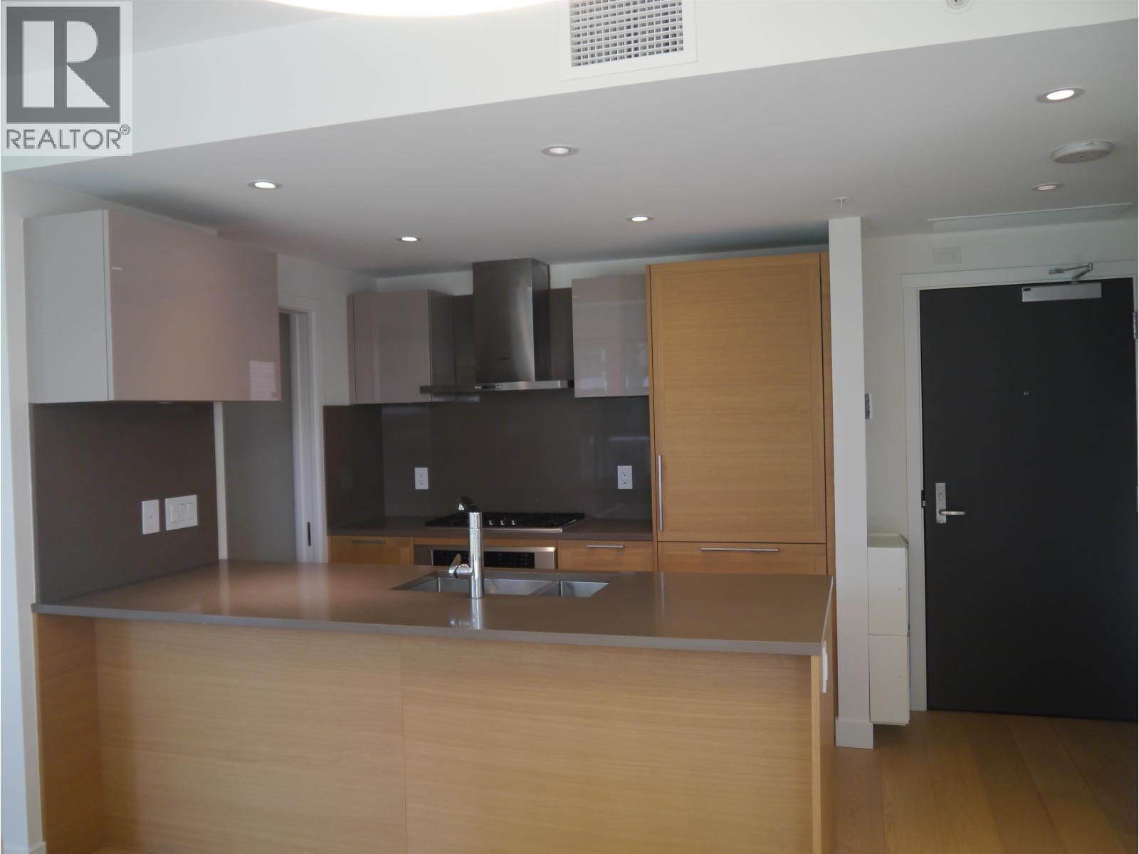 519 7128 Adera Street Property Photo 16