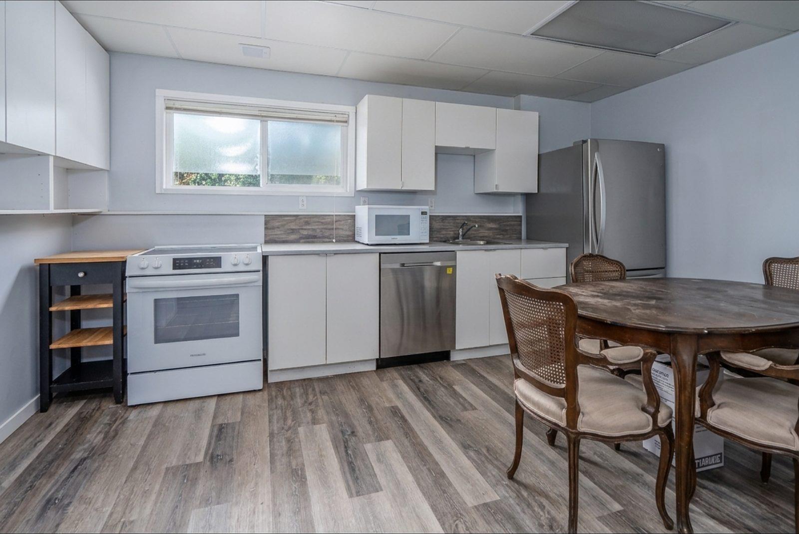 23165 88 Avenue Property Photo 31