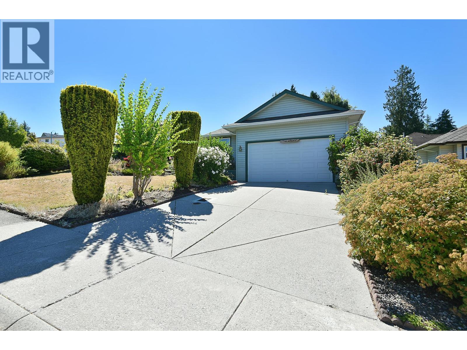 5875 Turnstone Crescent Property Photo 24