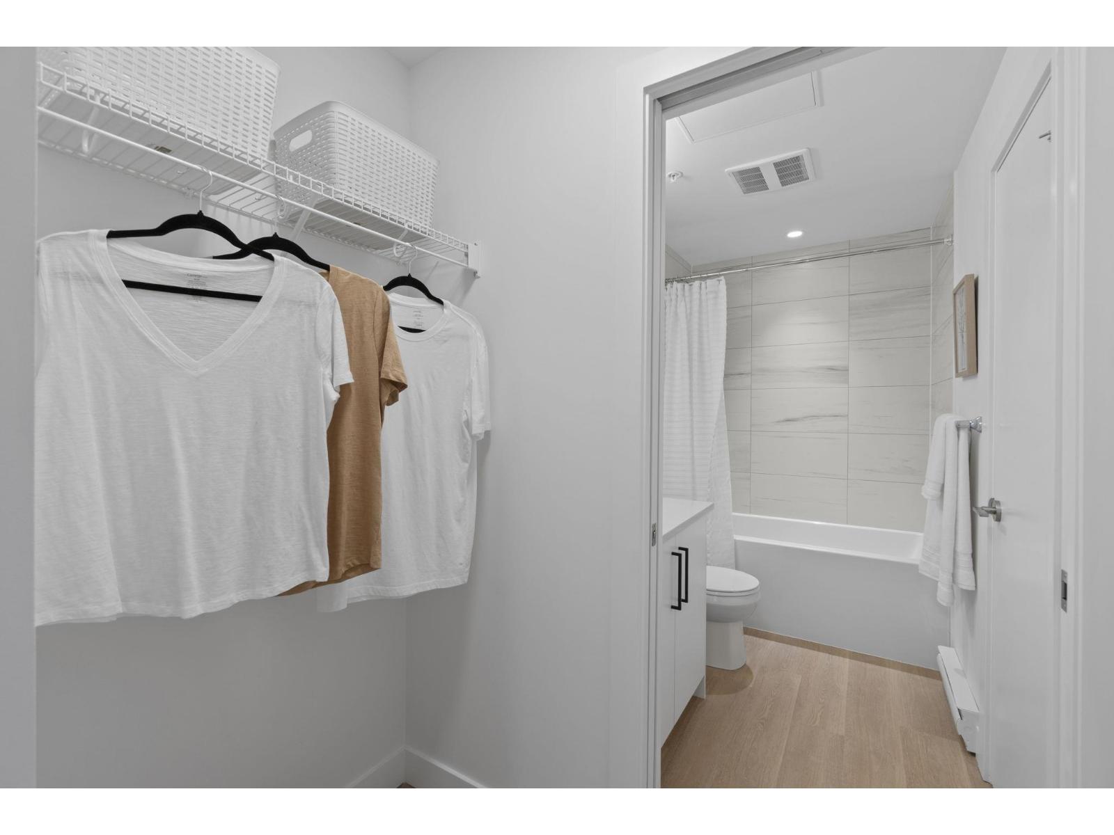 308 33820 South Fraser Way Property Photo 12