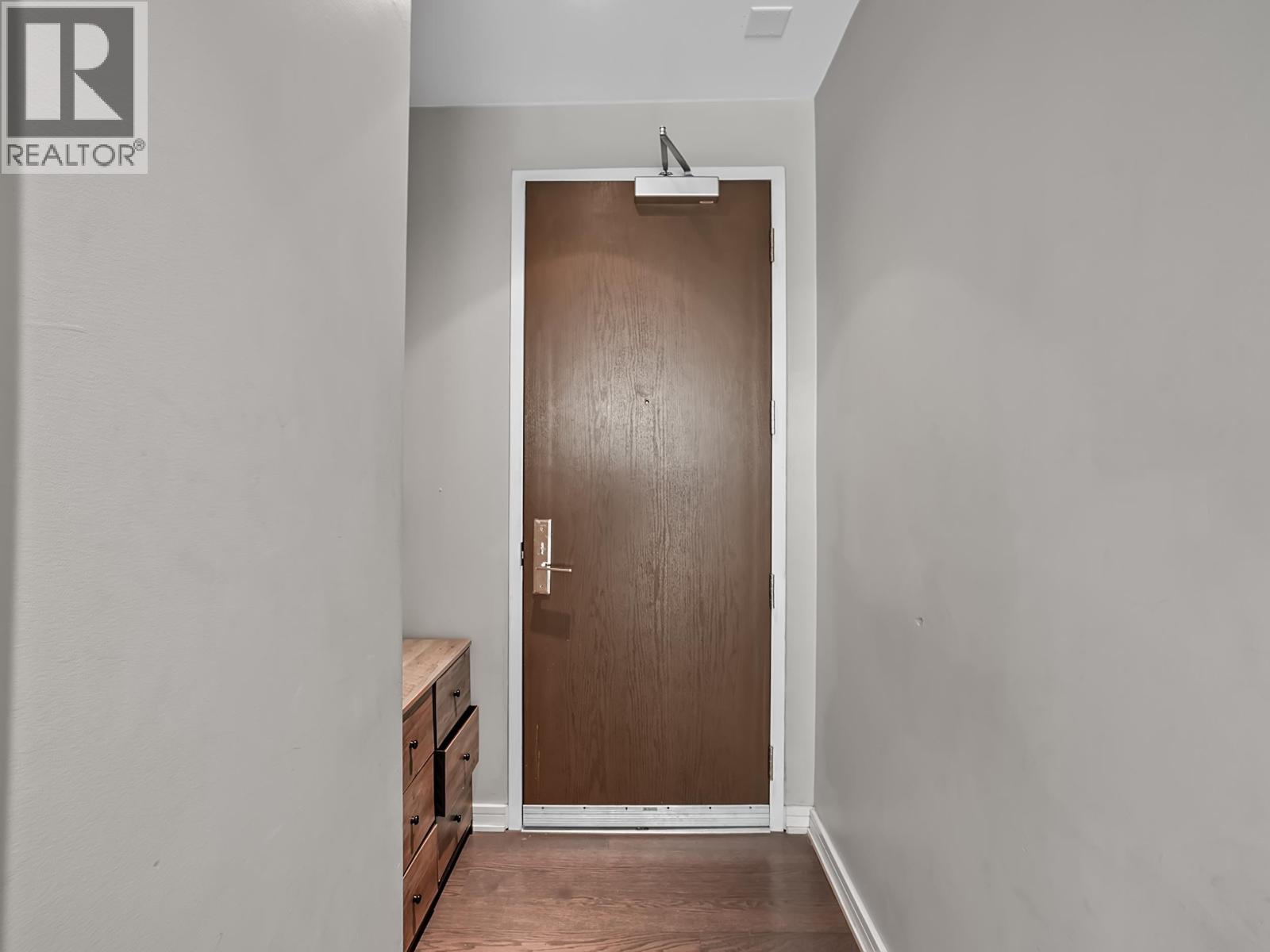 610 123 W 1st Avenue Property Photo 5