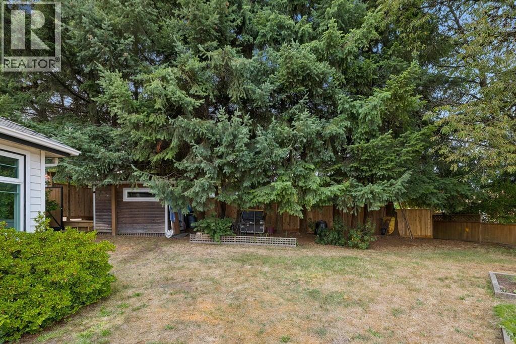 432 E Eighth Avenue Property Photo 4