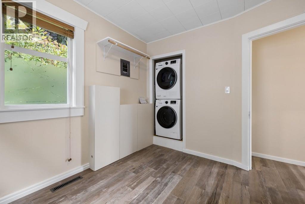 432 E Eighth Avenue Property Photo 22
