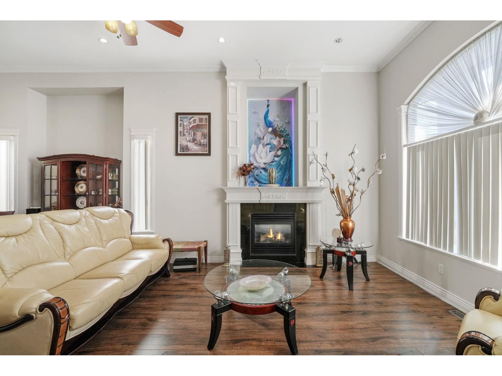 8032 Melburn Drive Property Photo 5
