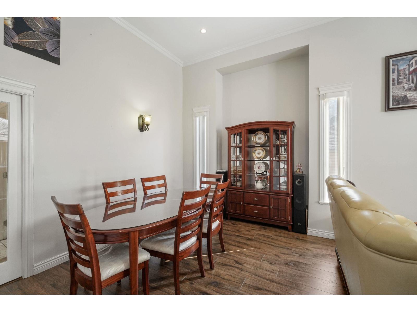 8032 Melburn Drive Property Photo 8