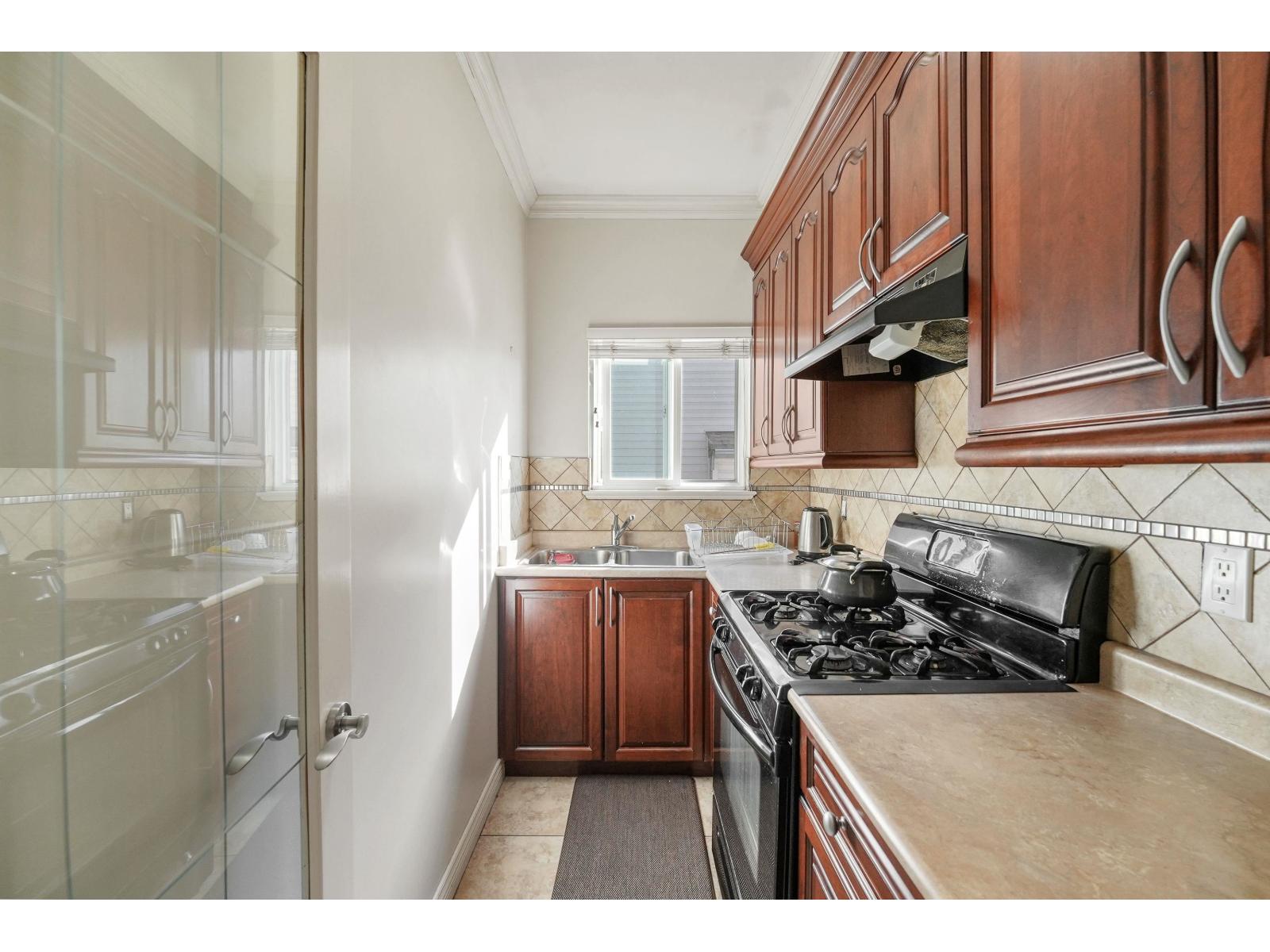 8032 Melburn Drive Property Photo 13