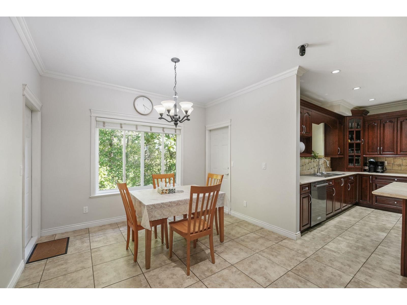 8032 Melburn Drive Property Photo 14