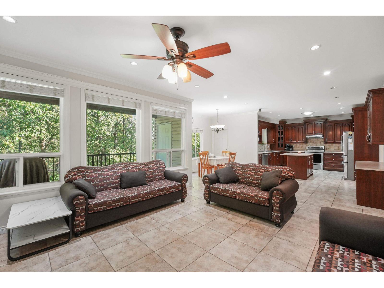8032 Melburn Drive Property Photo 16