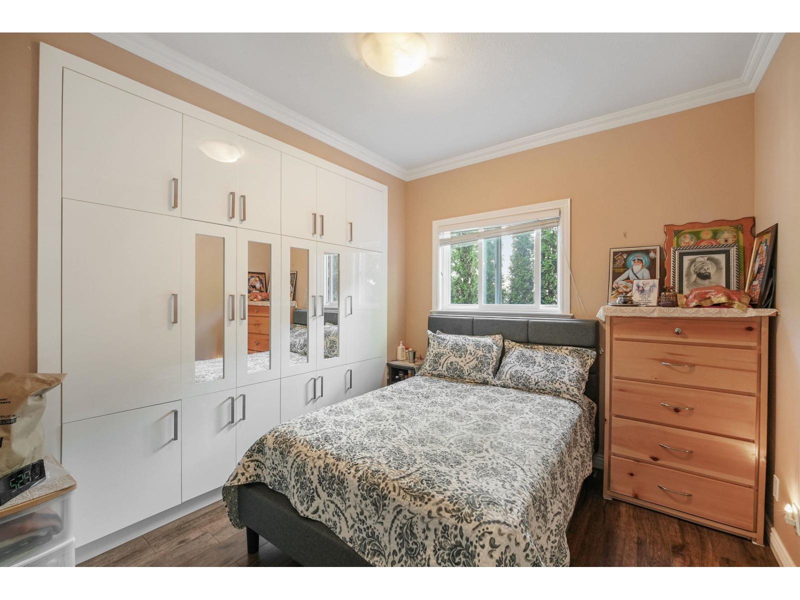 8032 Melburn Drive Property Photo 17