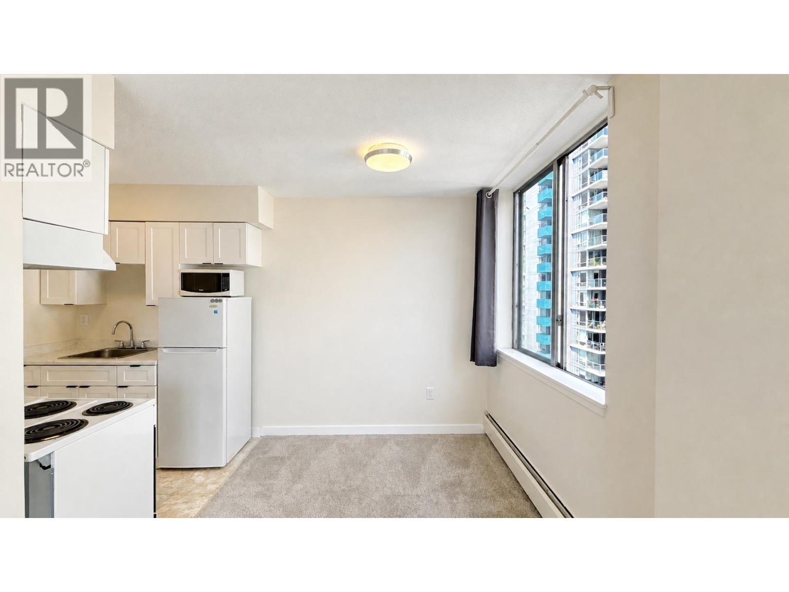 1105 1251 Cardero Street Property Photo 10