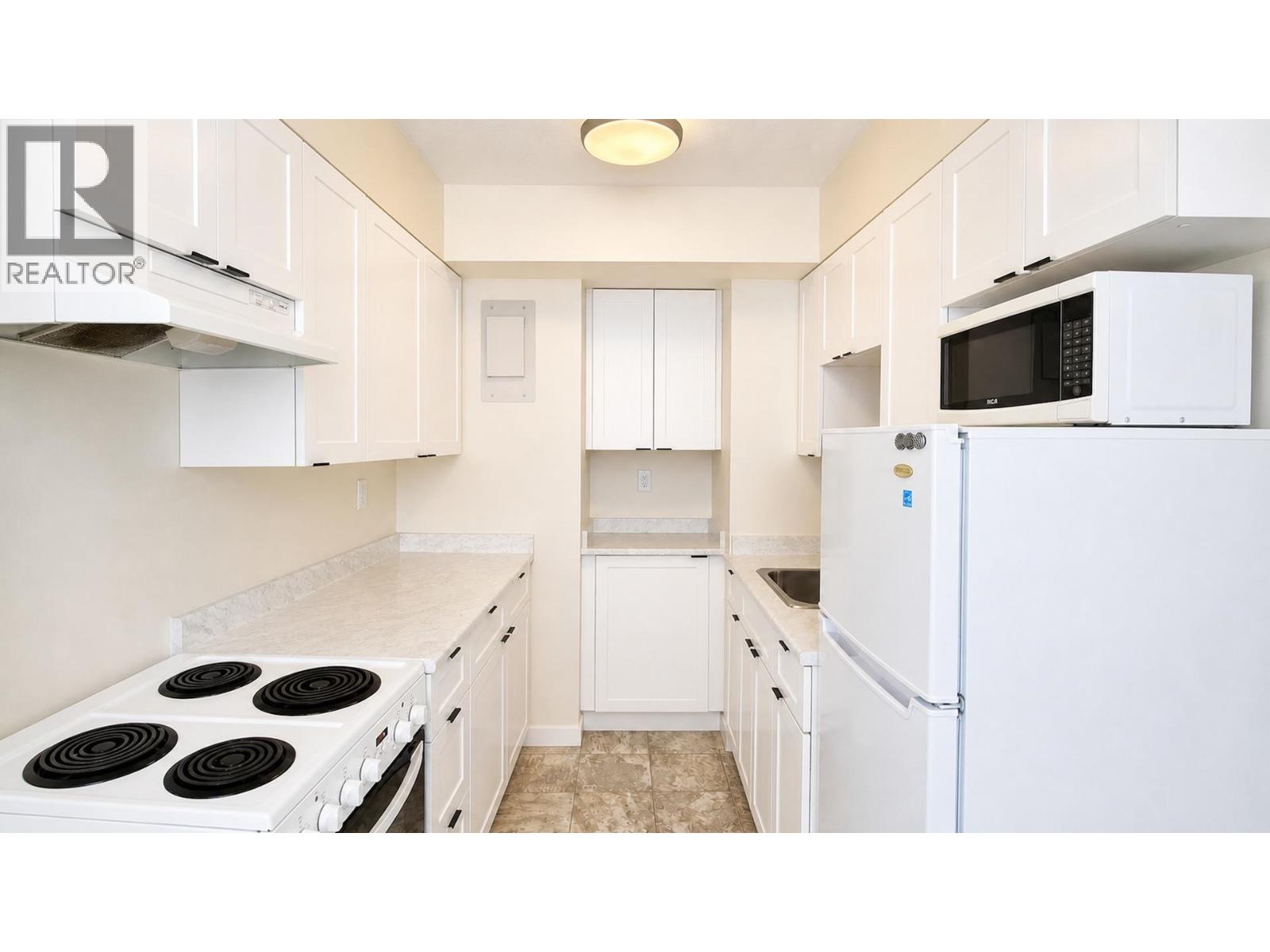 1105 1251 Cardero Street Property Photo 13