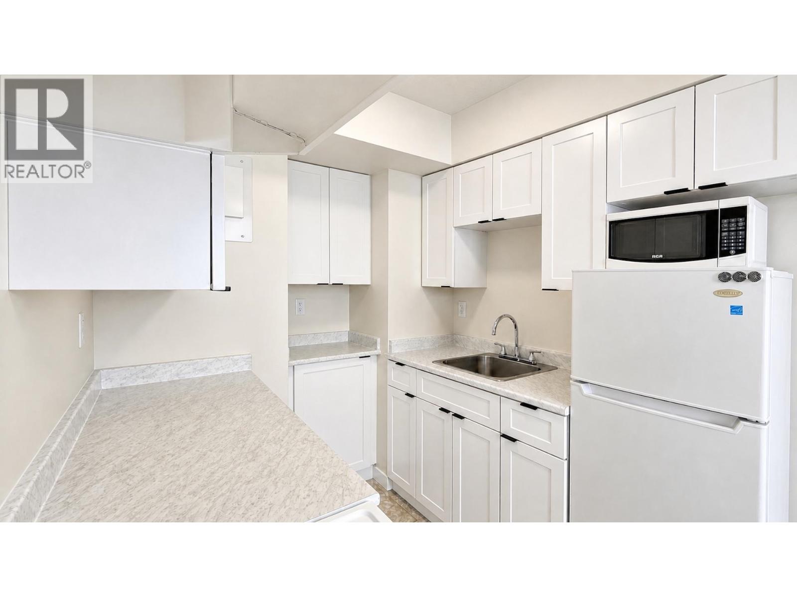 1105 1251 Cardero Street Property Photo 15