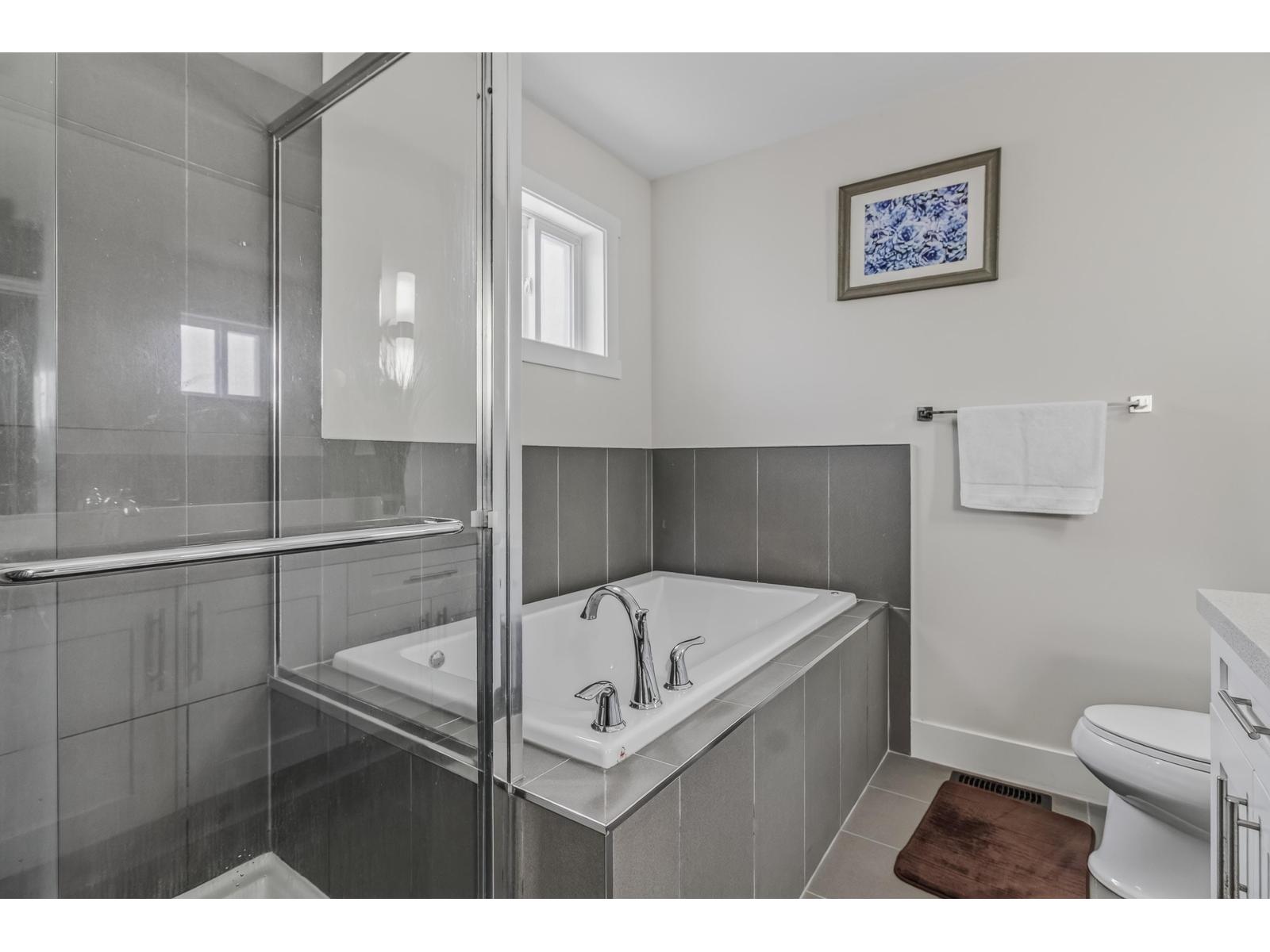 31 6971 122 Street Property Photo 15
