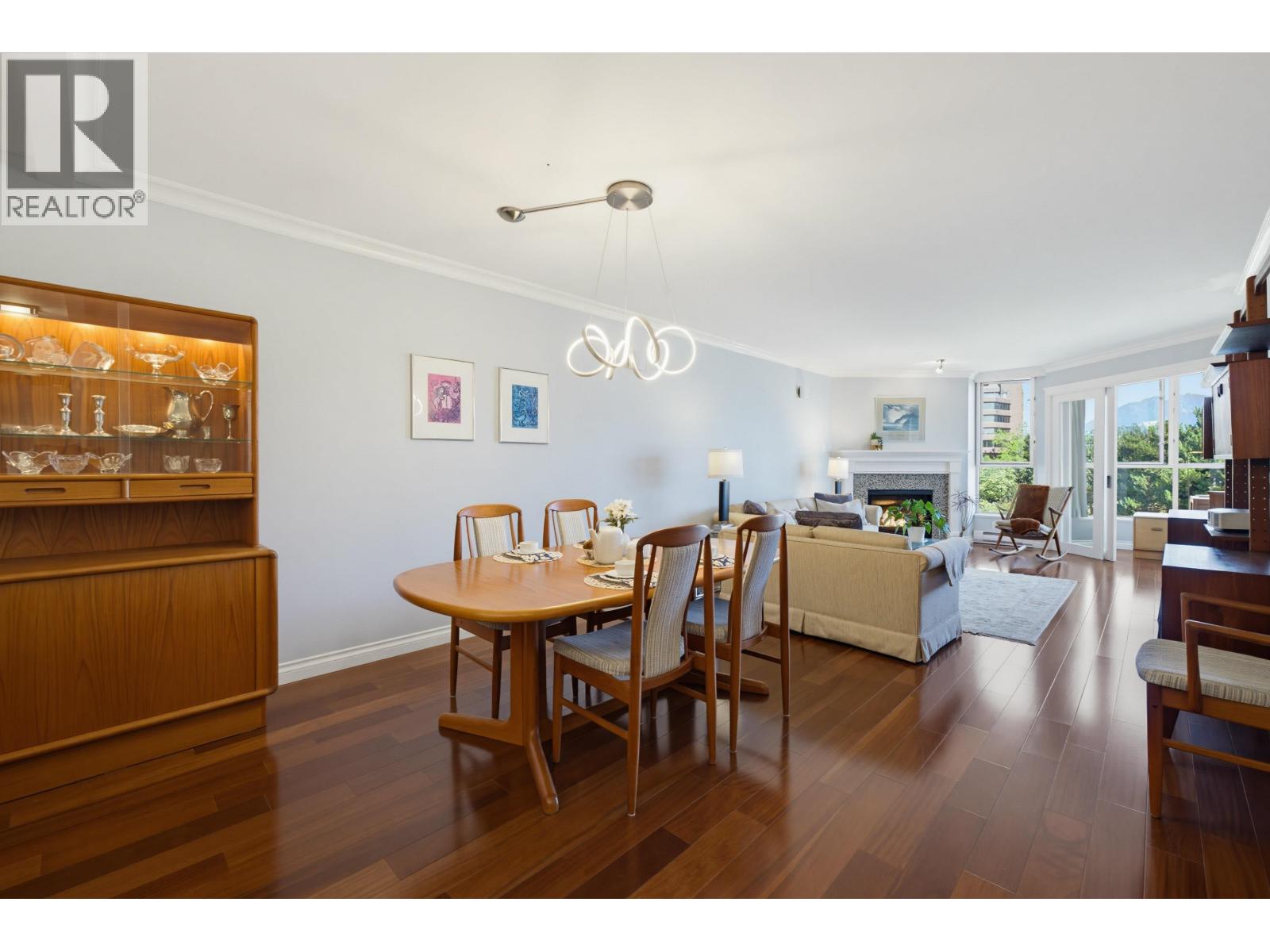 304 1490 Pennyfarthing Drive Property Photo 7