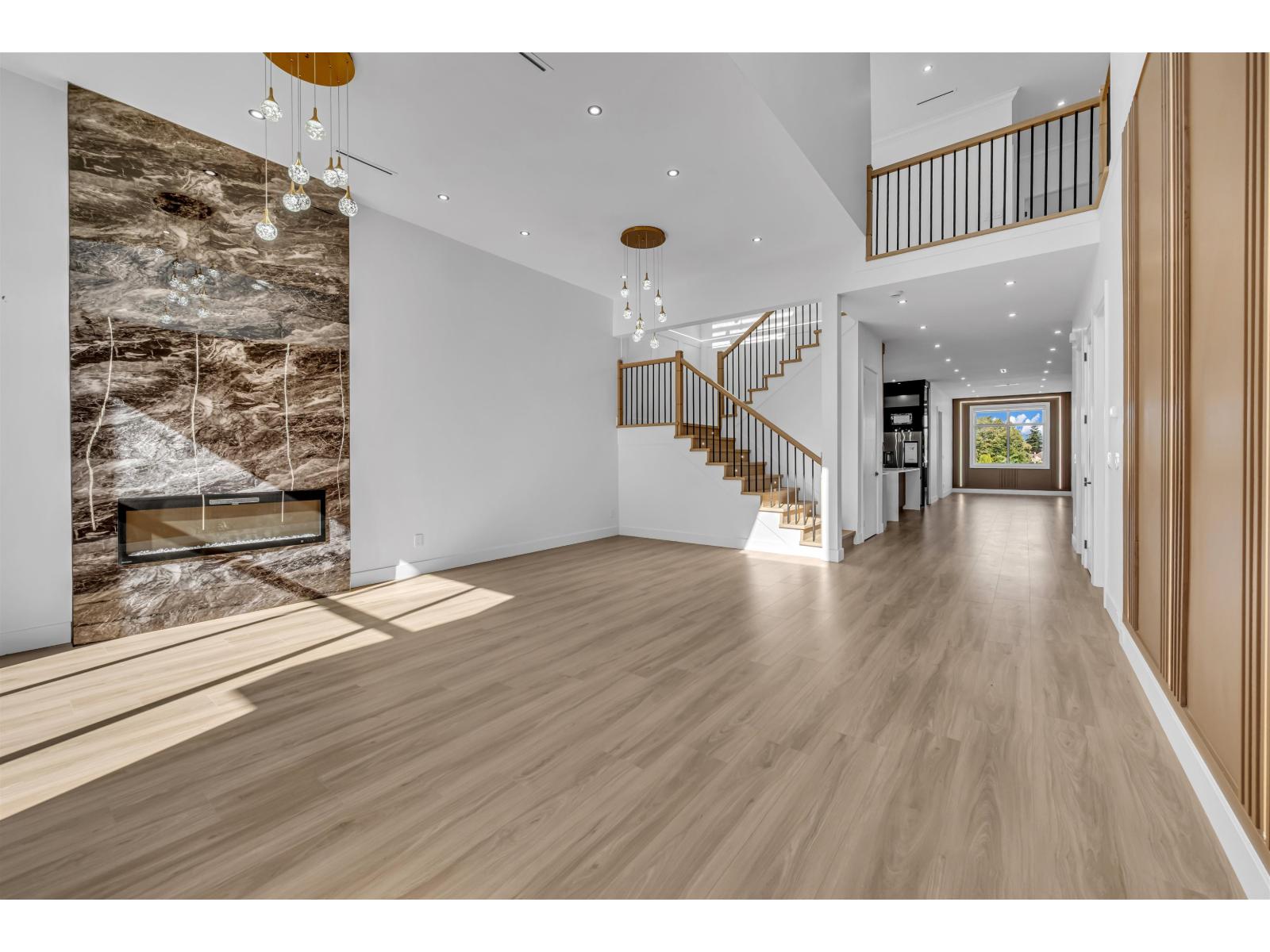 5718 144 Street Property Photo 18
