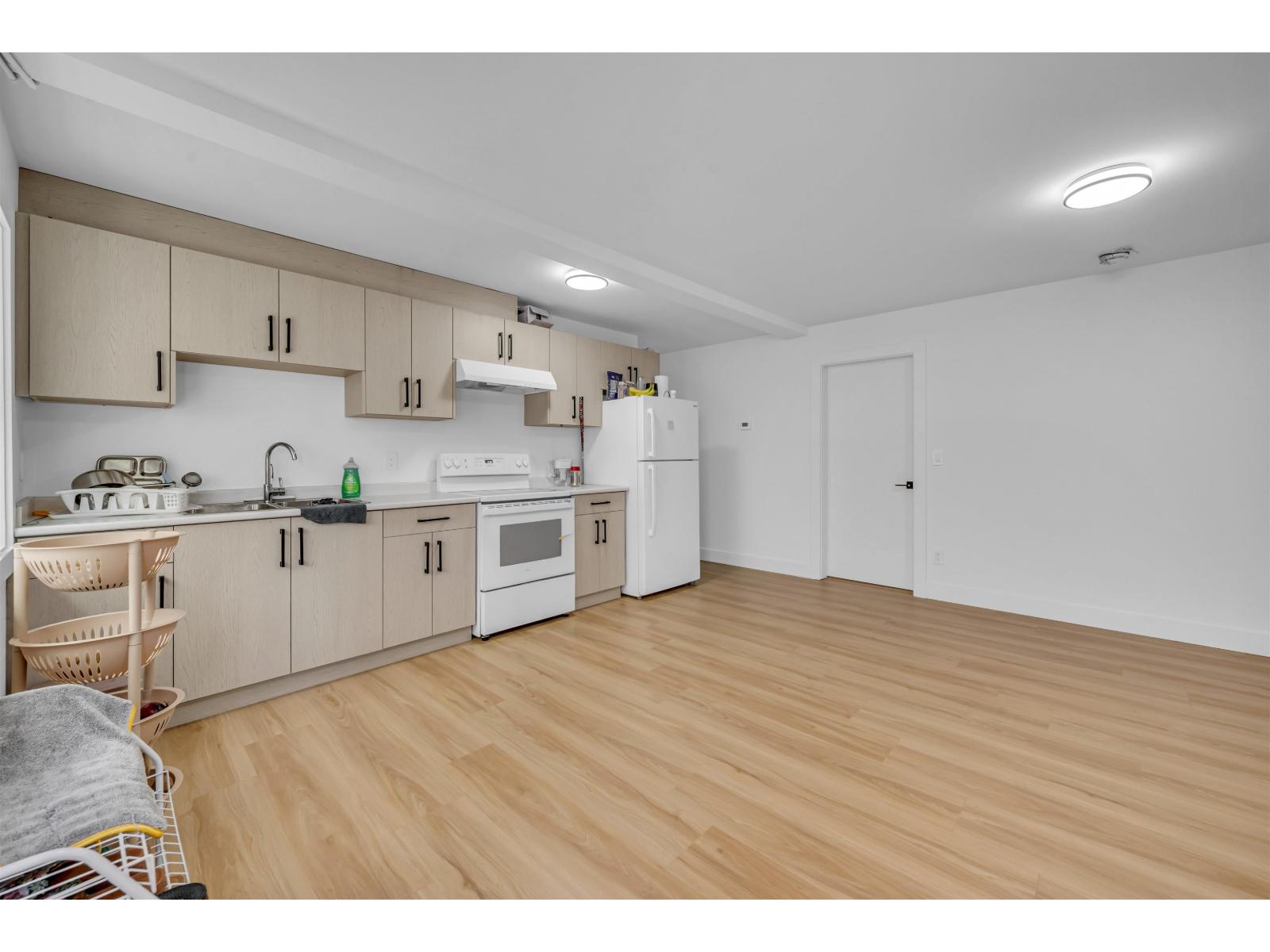 5718 144 Street Property Photo 29