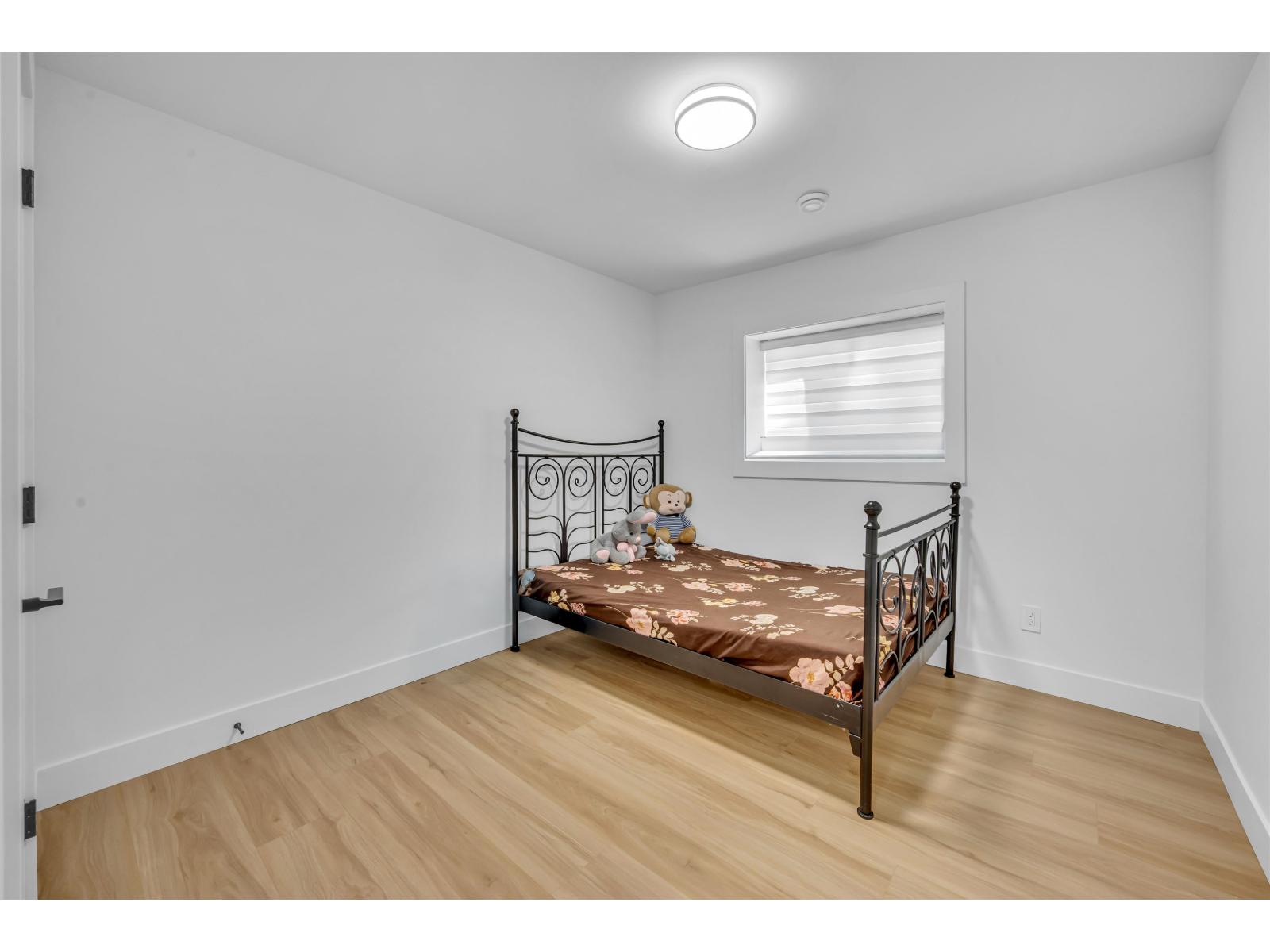 5718 144 Street Property Photo 37