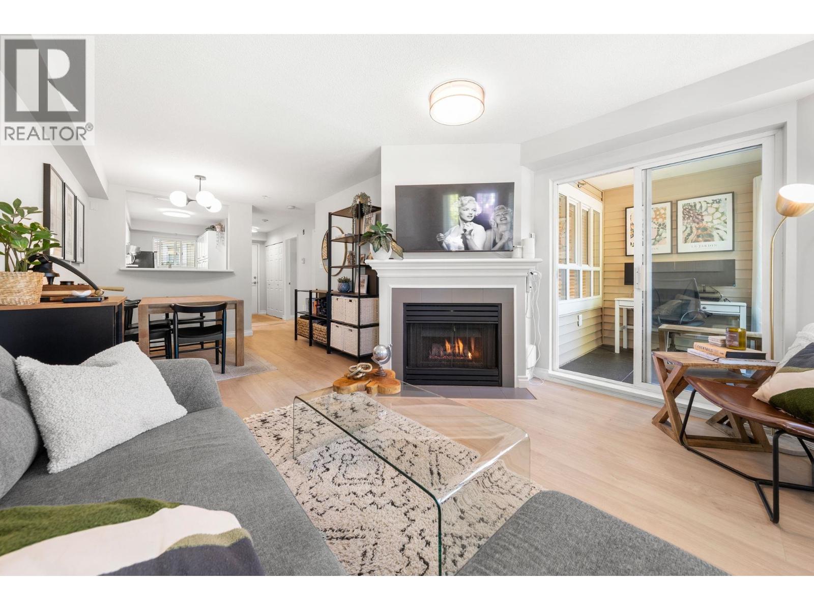 249 2565 W BROADWAY