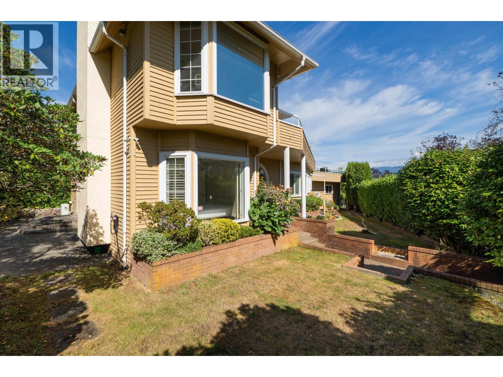 3655 Quesnel Drive Property Photo 4