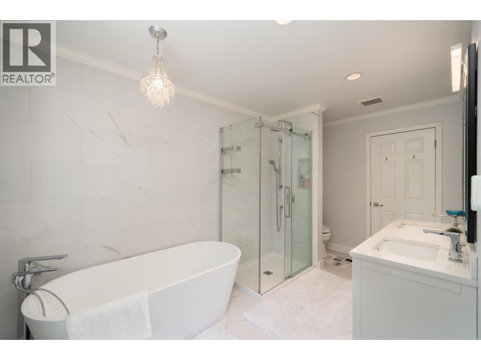 3655 Quesnel Drive Property Photo 23