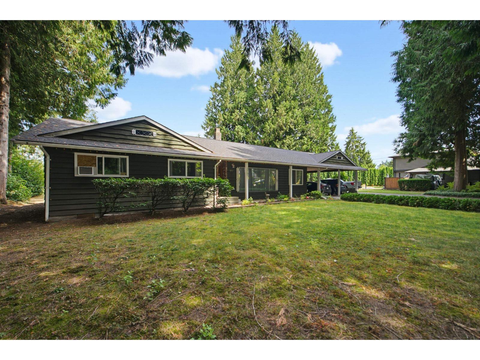 20441 94b Avenue Property Photo 3