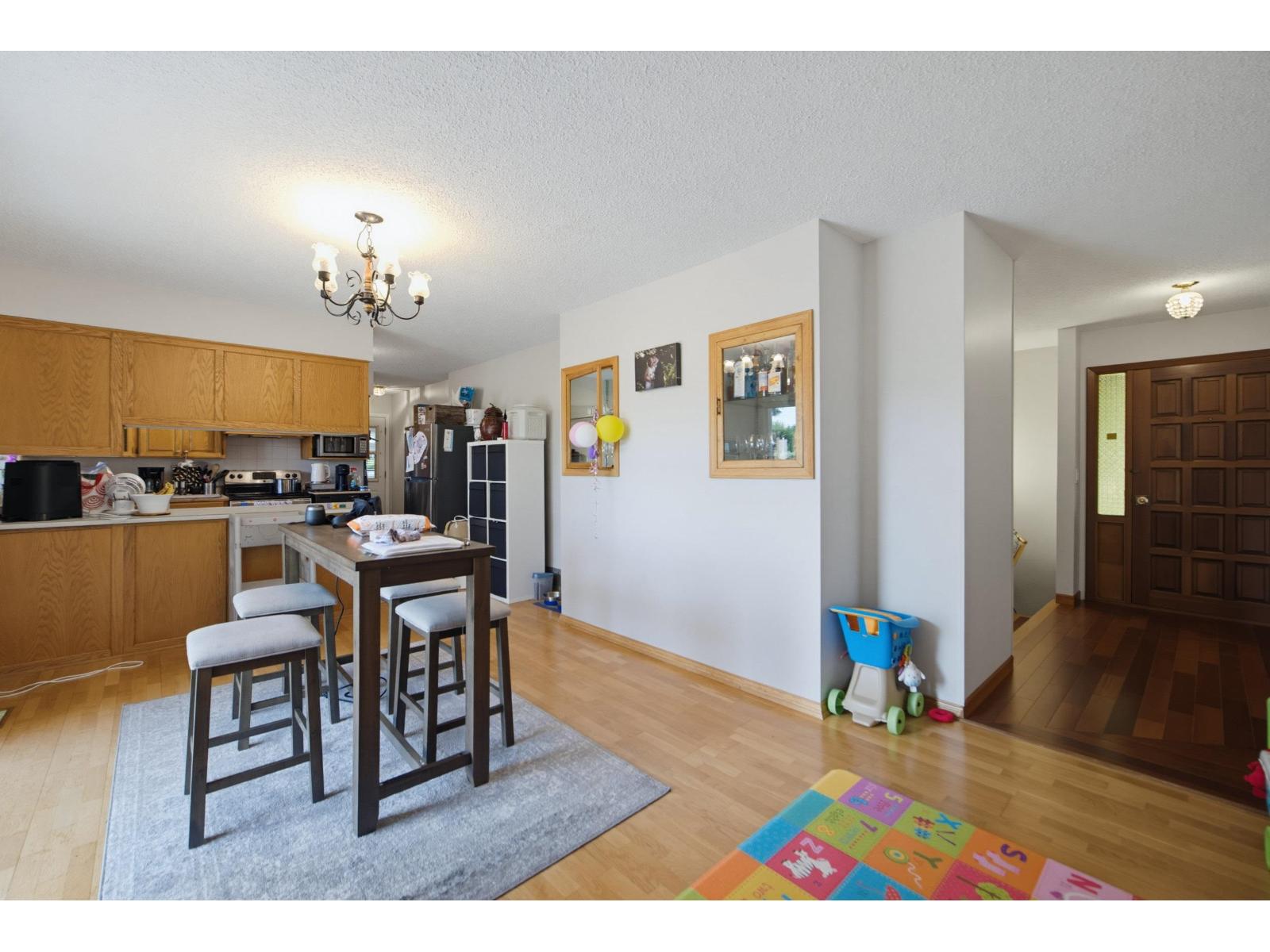 20441 94b Avenue Property Photo 17