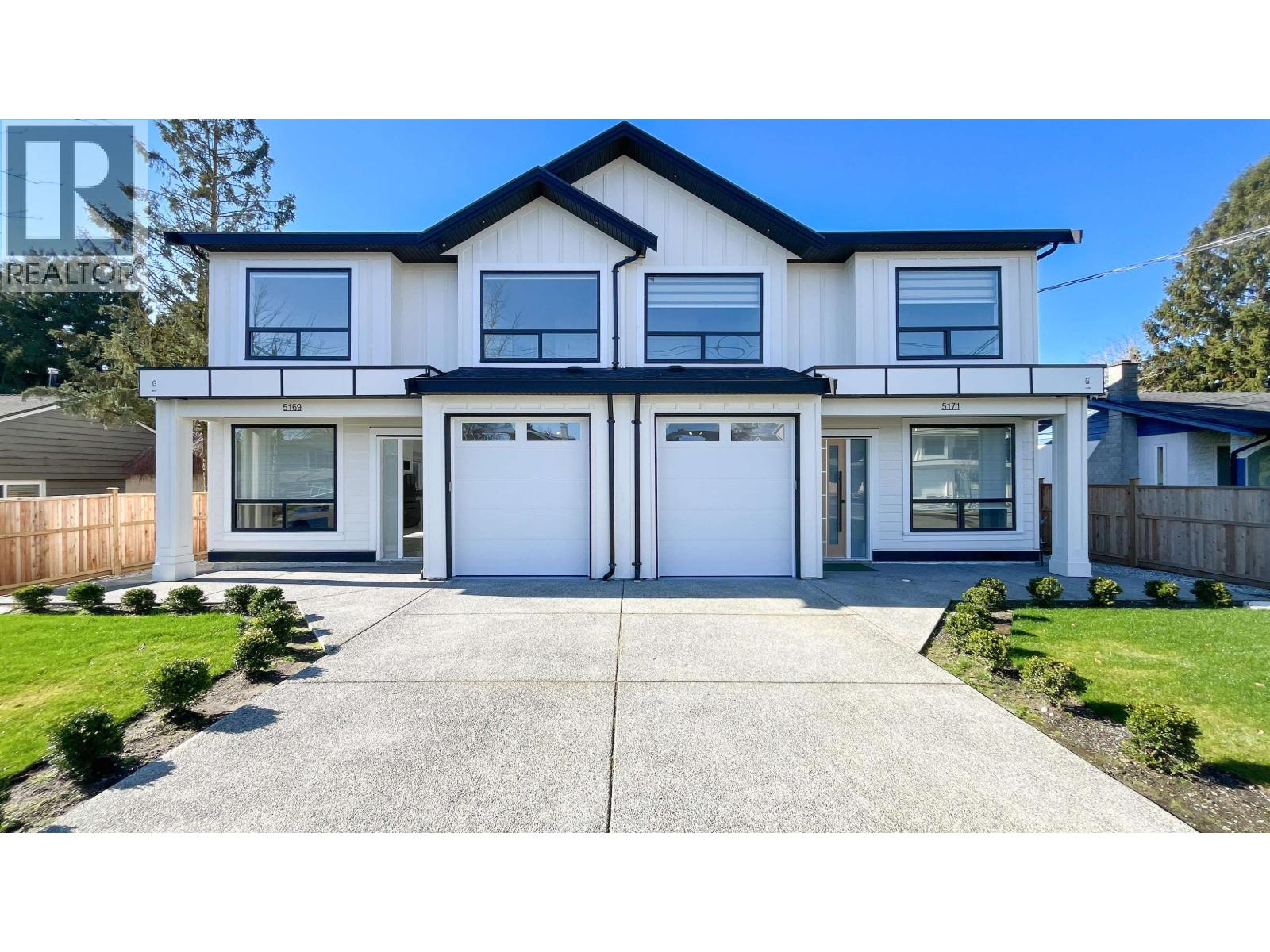 5169 57 Street Property Photo 2