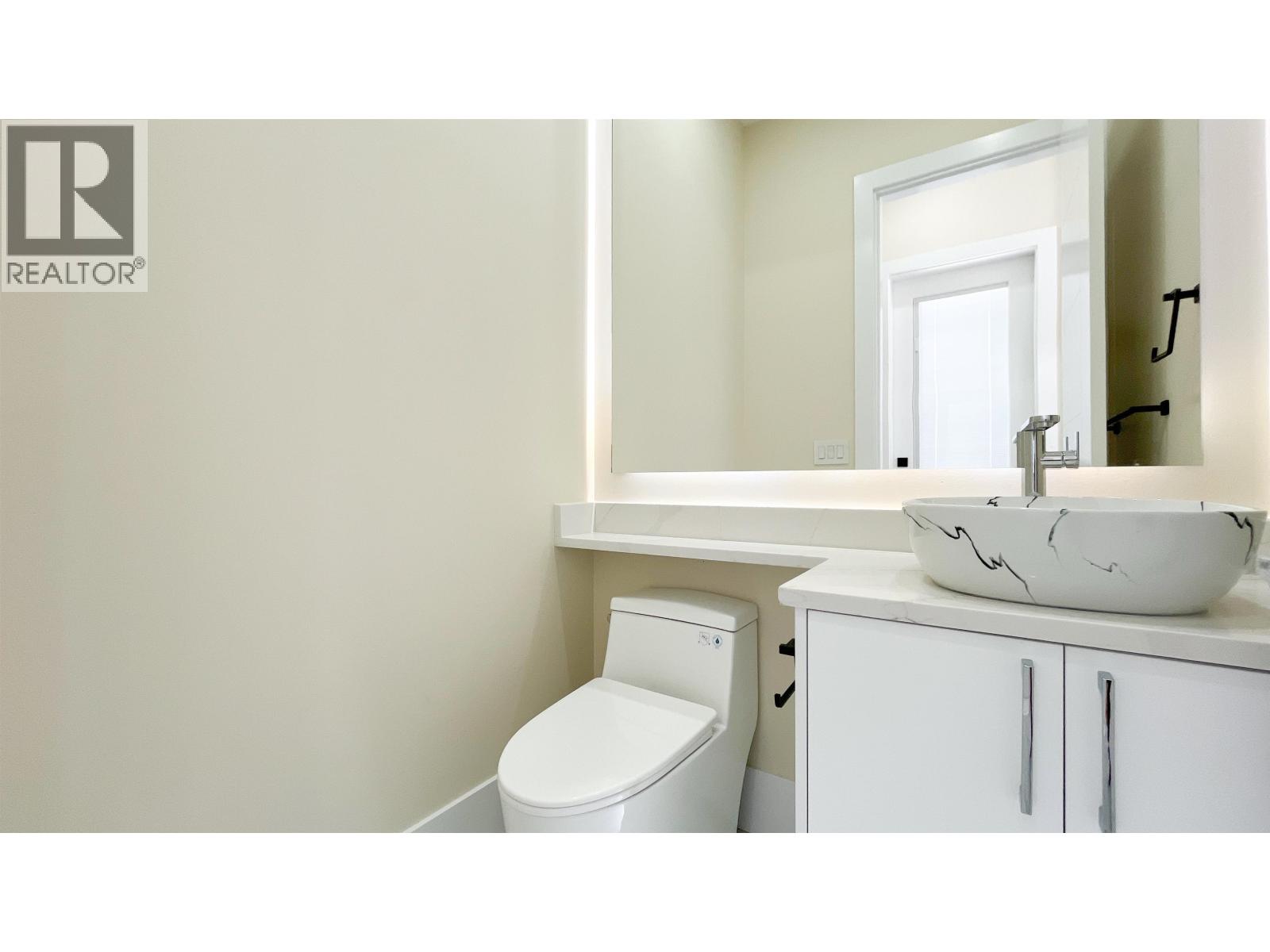 5169 57 Street Property Photo 22