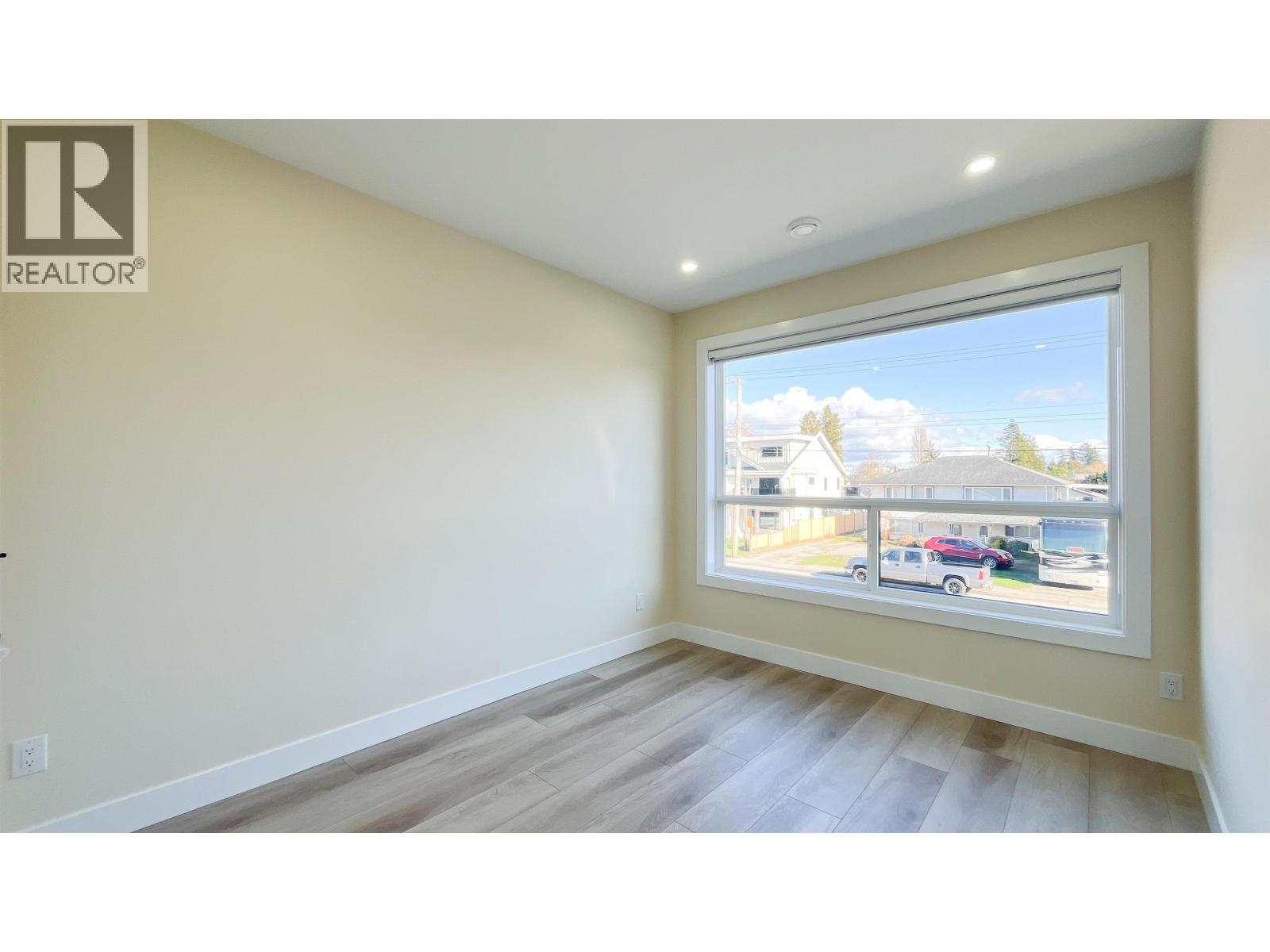 5169 57 Street Property Photo 29