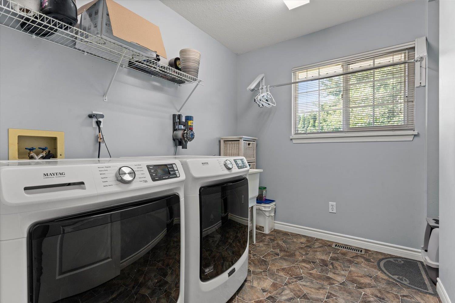 6045 Glenroy Drive Property Photo 31
