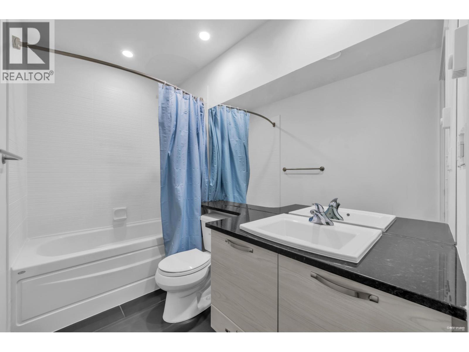 203 7418 Byrnepark Walk Property Photo 10