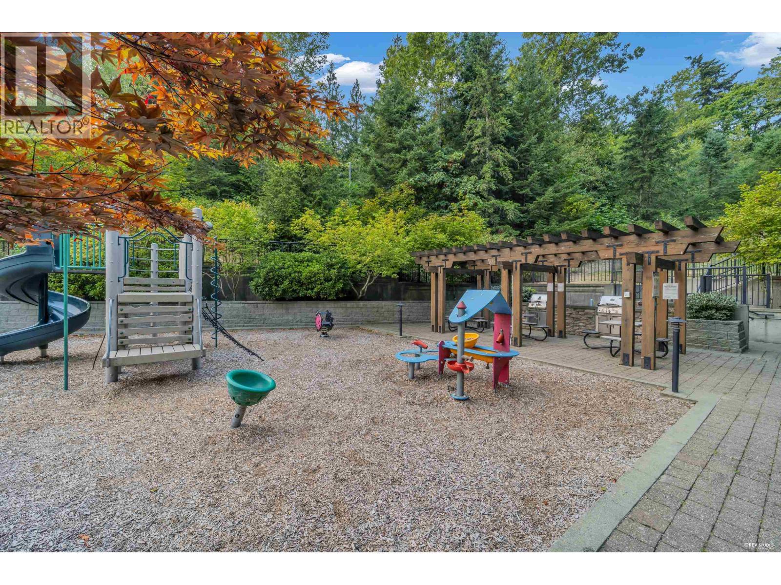 203 7418 Byrnepark Walk Property Photo 27