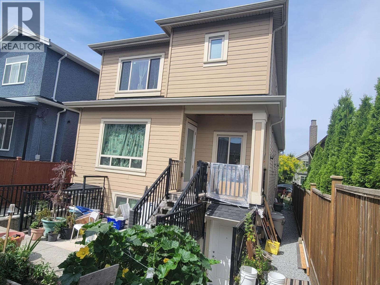 2962 Kitchener Street Property Photo 9