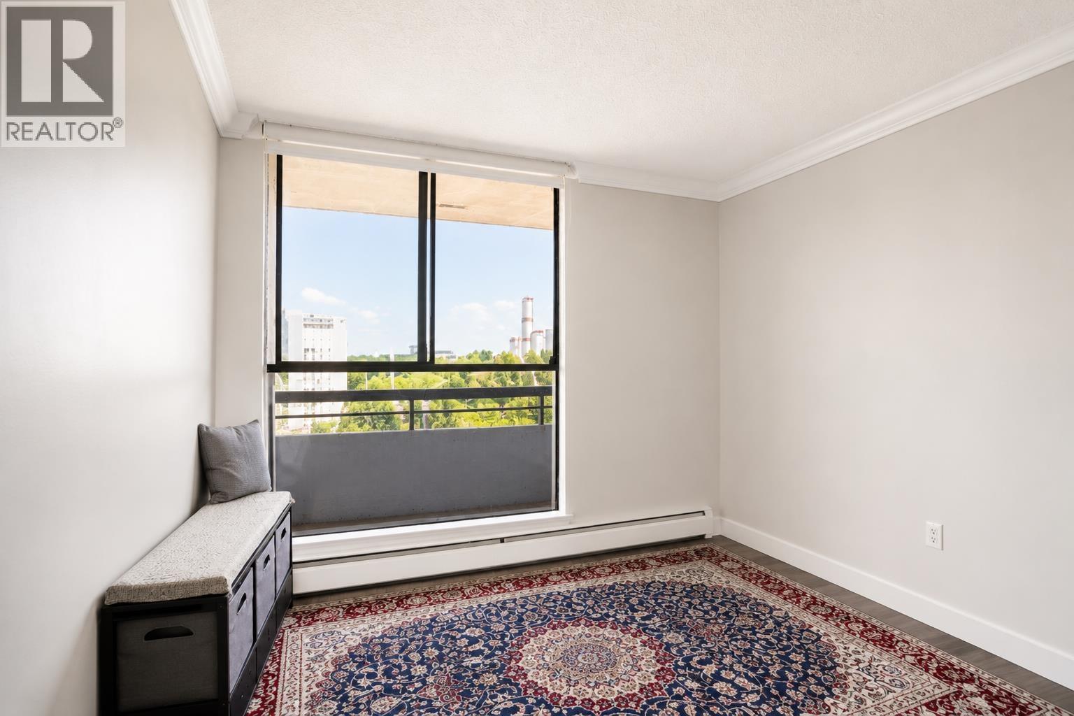 1701 3755 Bartlett Court Property Photo 13