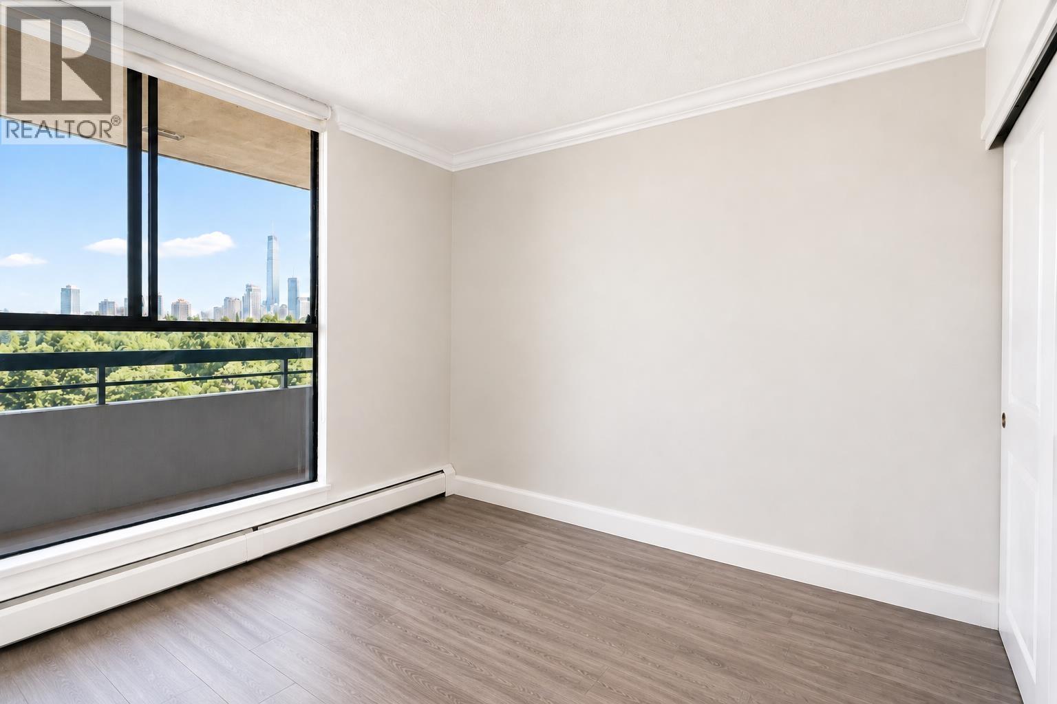 1701 3755 Bartlett Court Property Photo 15