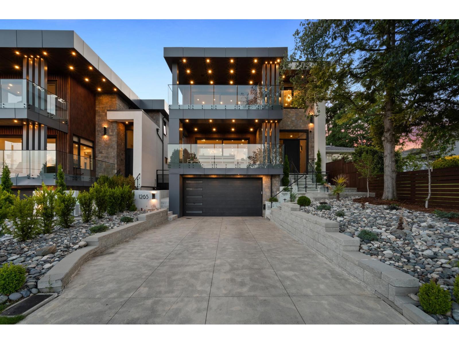 1265 KENT STREET Property Photo 1