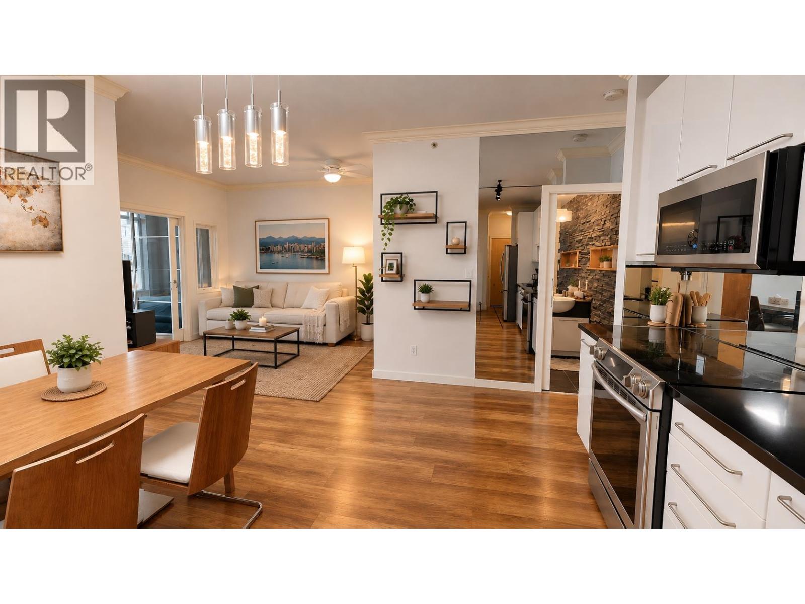 505 828 Cardero Street Property Photo 2