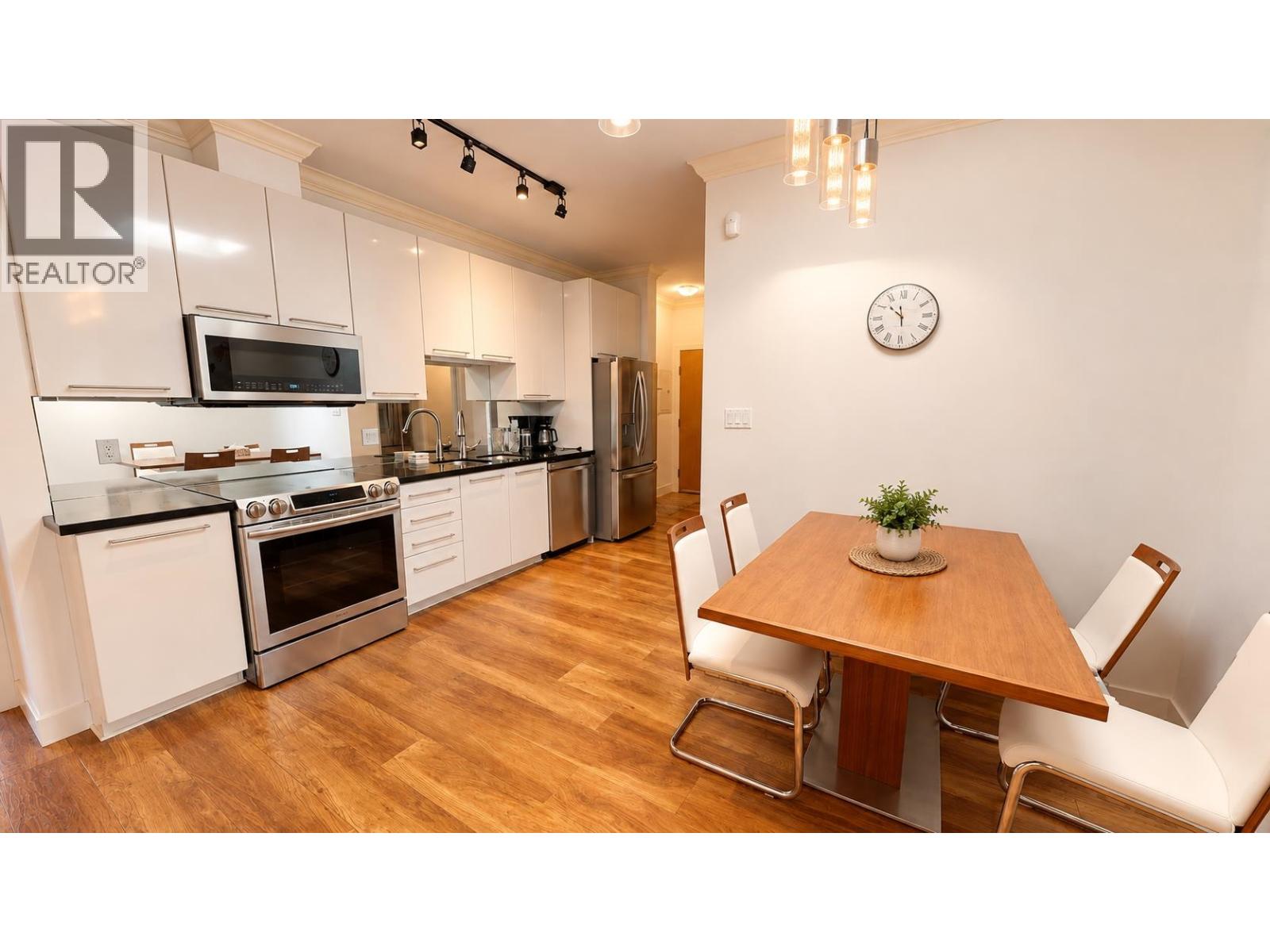 505 828 Cardero Street Property Photo 4