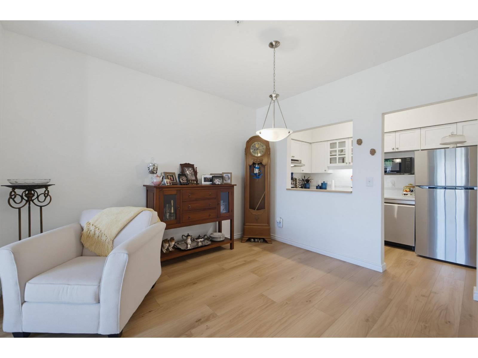 219 13911 70 Avenue Property Photo 13