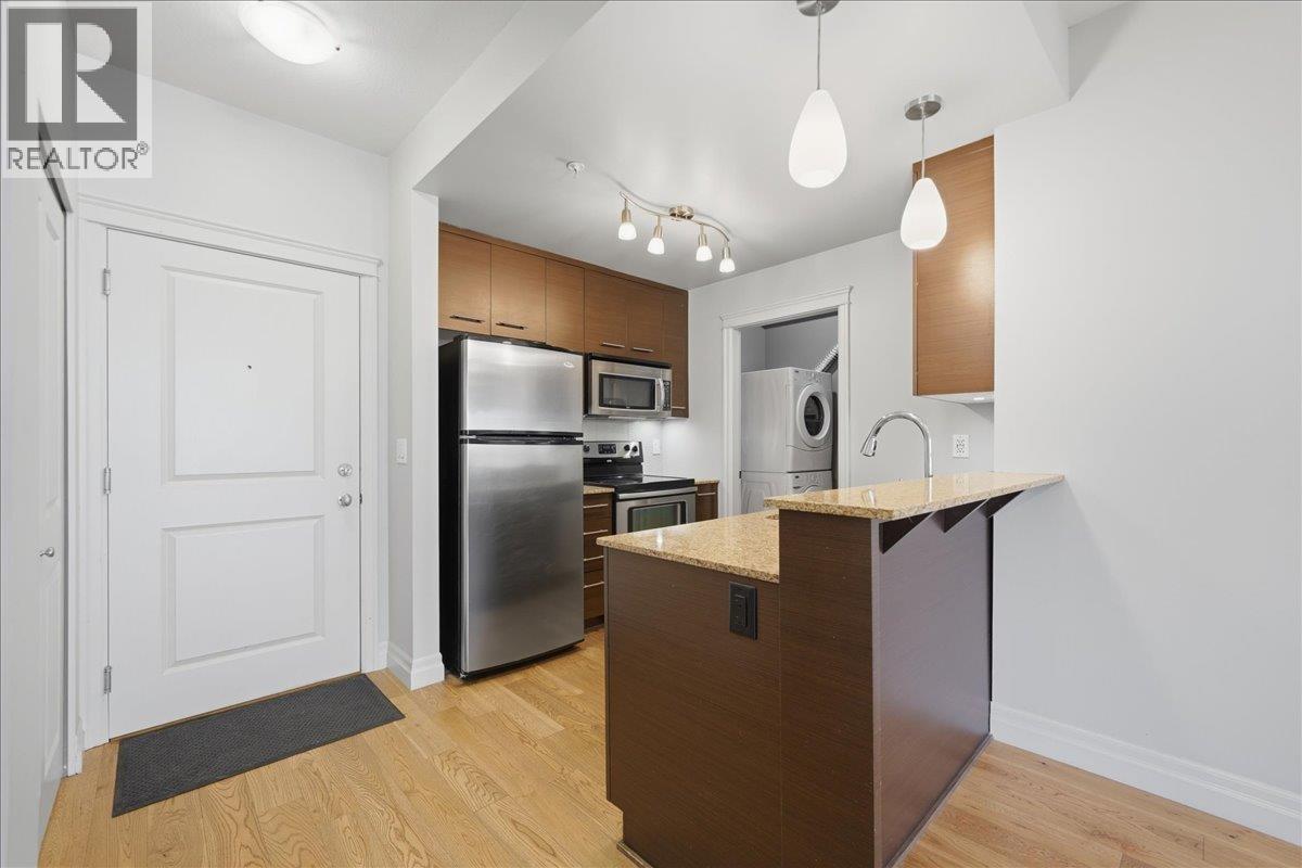 319 2343 Atkins Avenue Property Photo 5