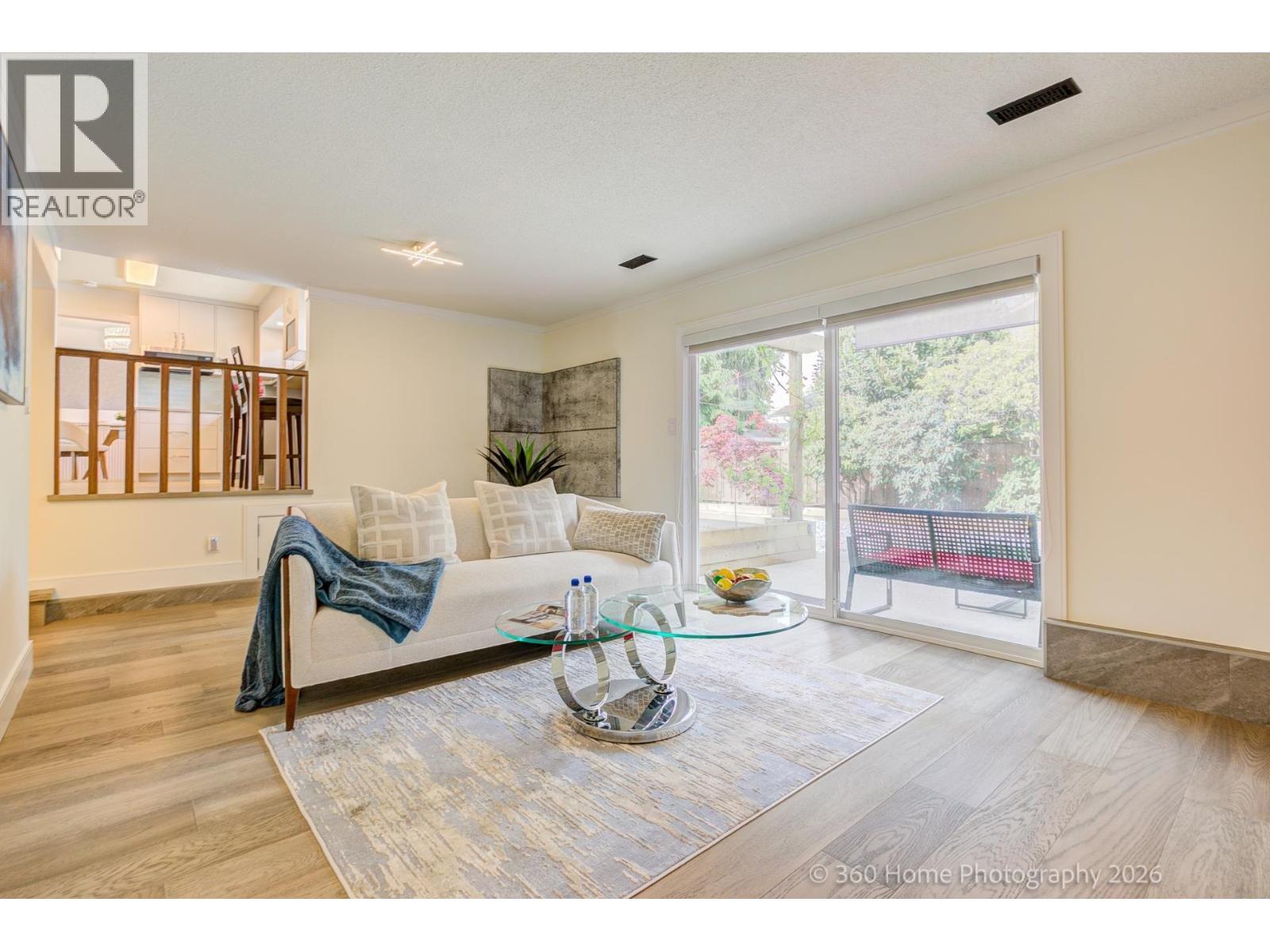 10711 Argentia Drive Property Photo 14
