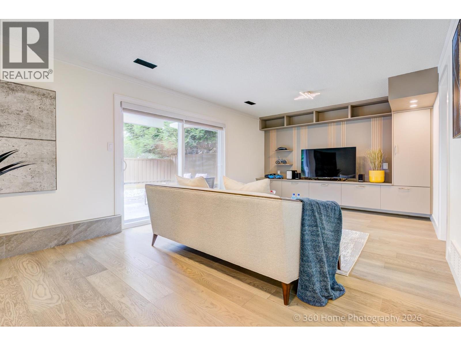 10711 Argentia Drive Property Photo 15