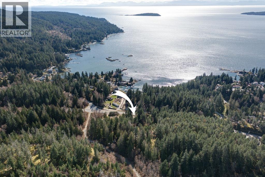 9168 SUNSHINE COAST HIGHWAY