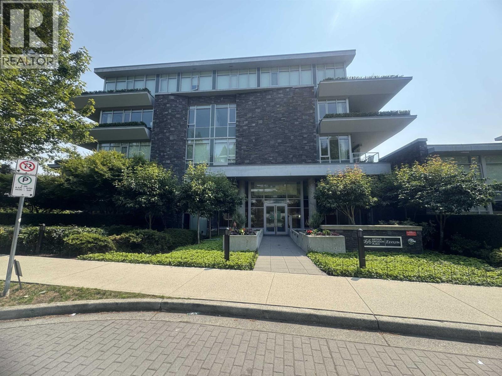 402 866 ARTHUR ERICKSON PLACE