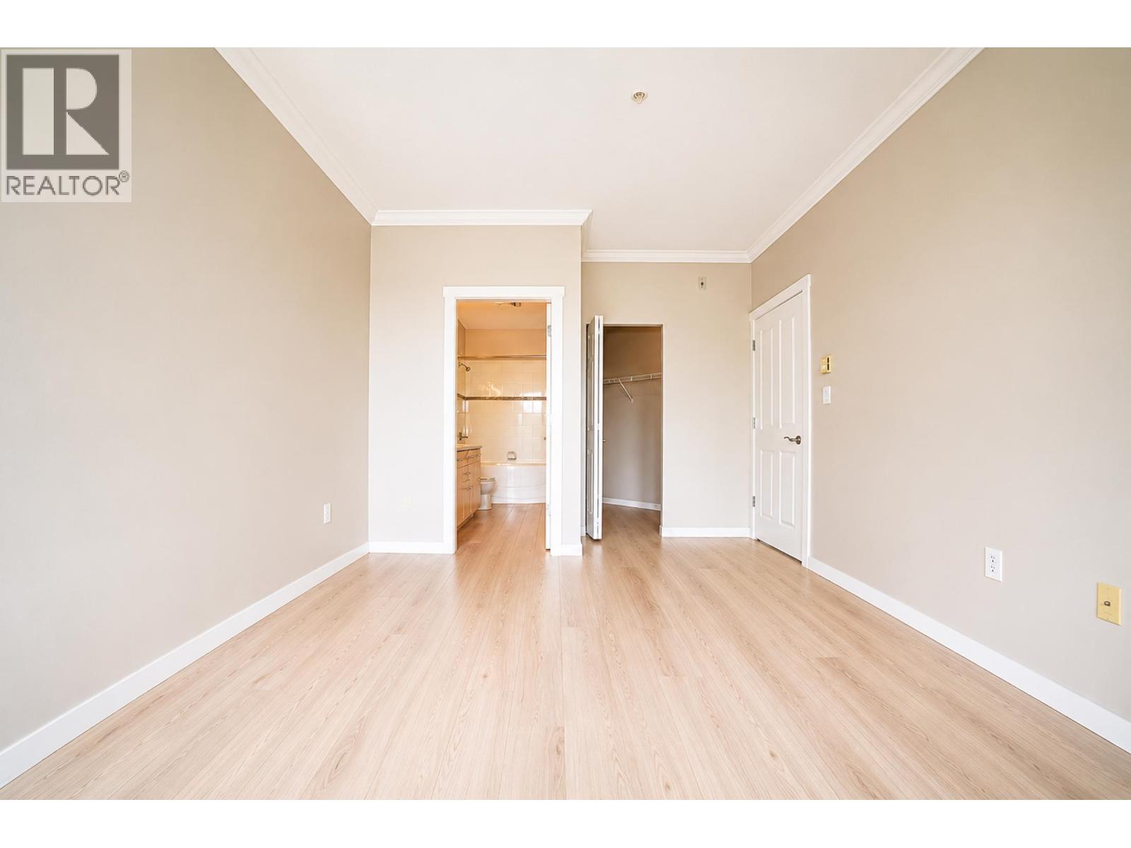 3415 5119 Garden City Road Property Photo 17