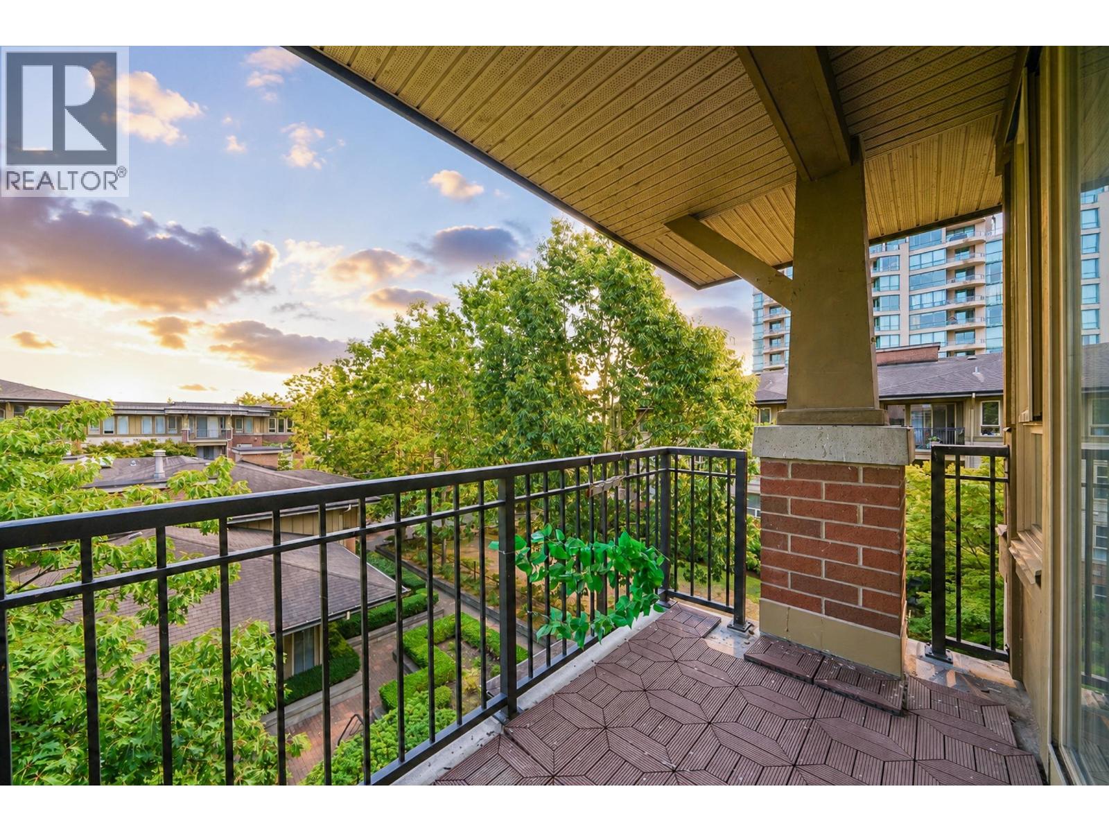3415 5119 Garden City Road Property Photo 34