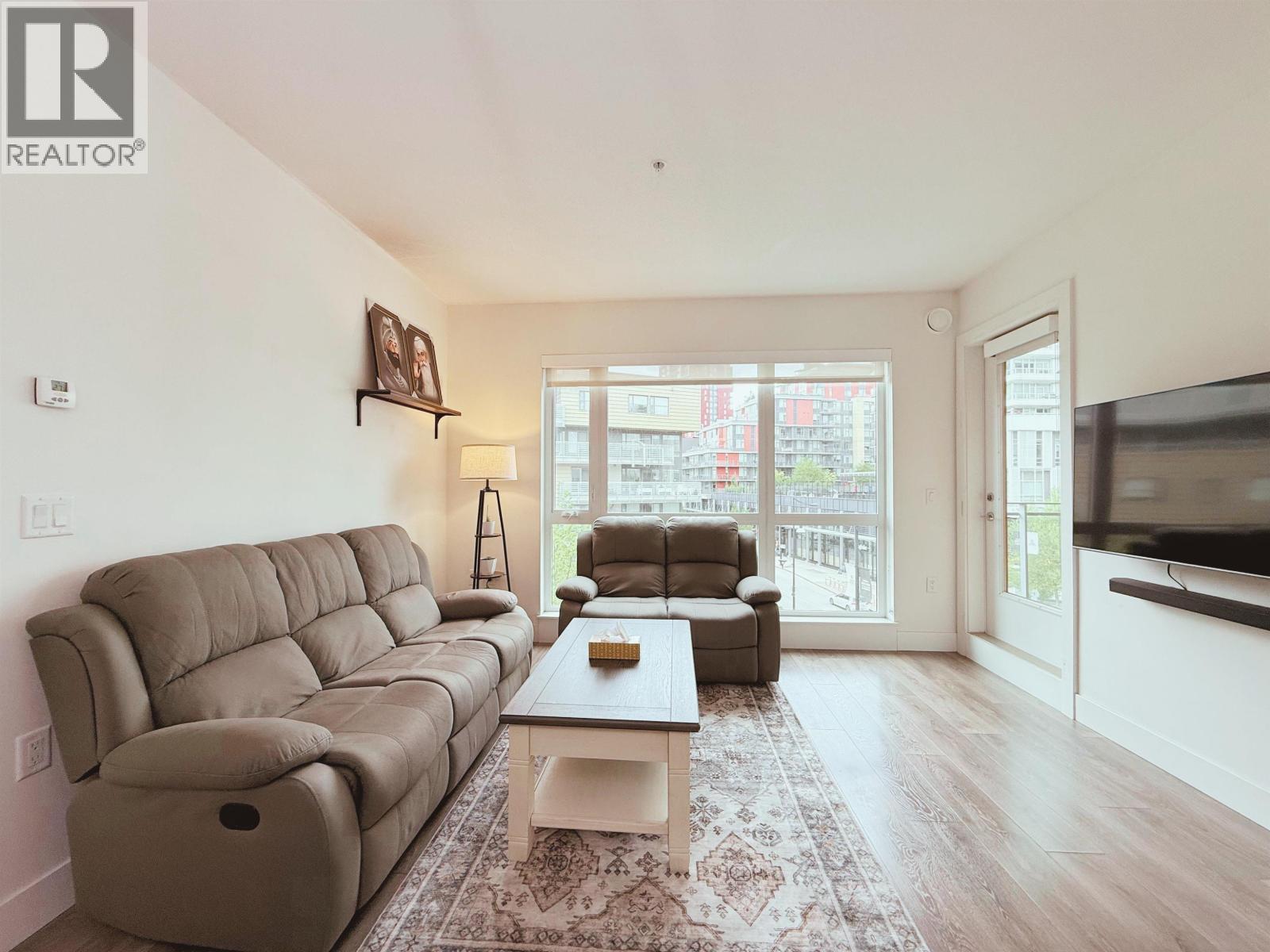 507 8580 River District Crossing Property Photo 7