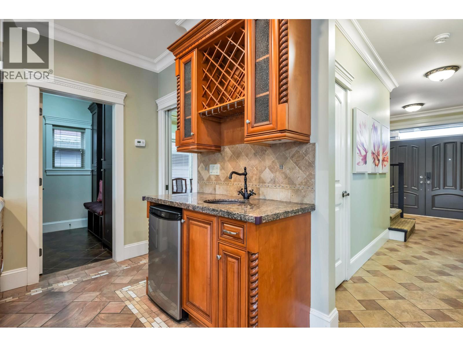 7307 2nd Street Property Photo 13