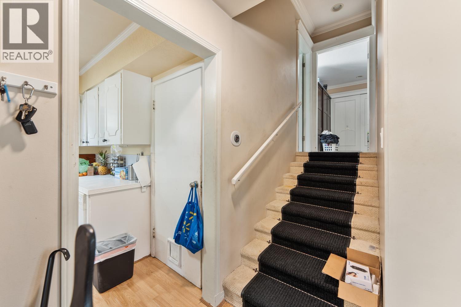 2246 Austin Avenue Property Photo 11