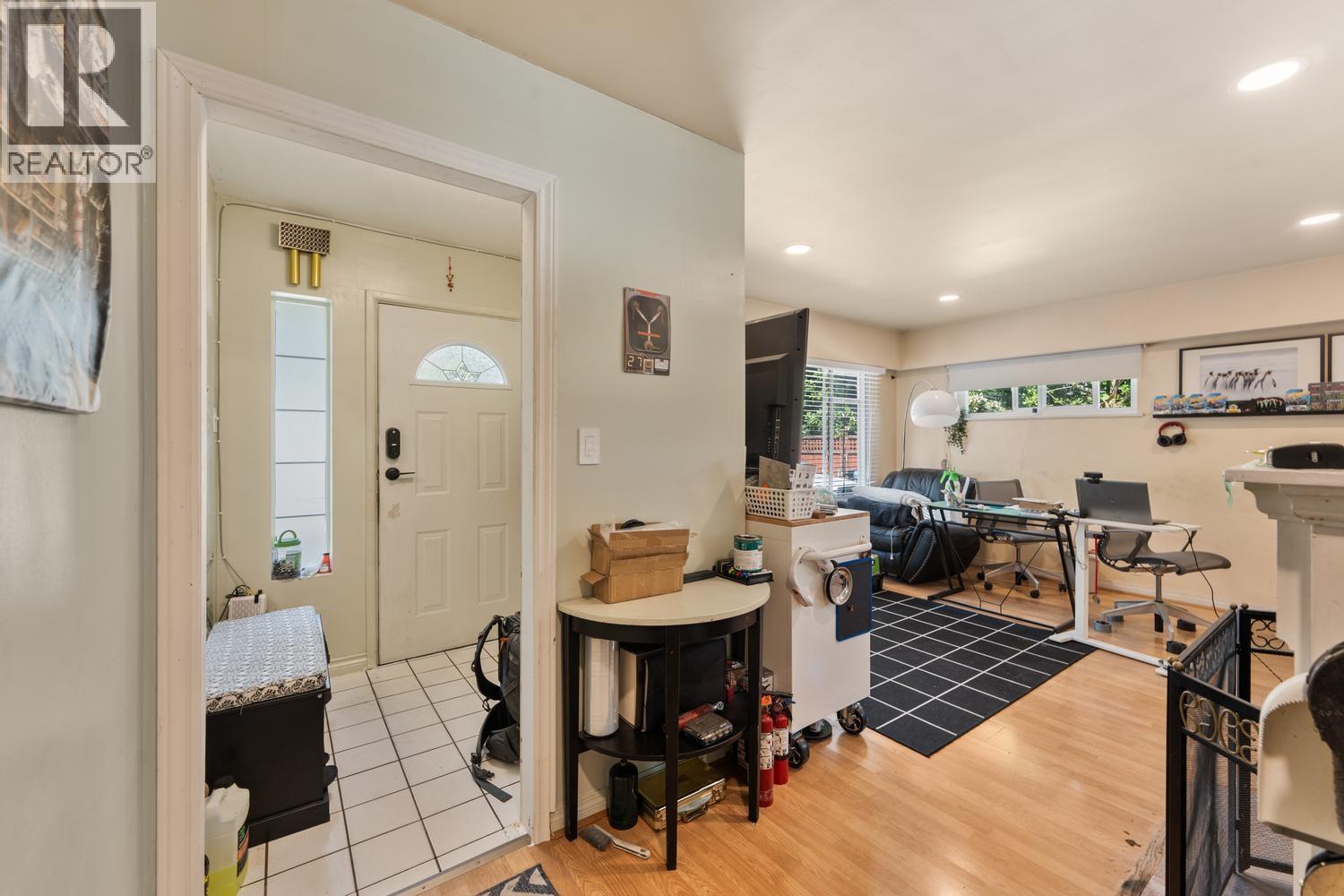 2246 Austin Avenue Property Photo 12